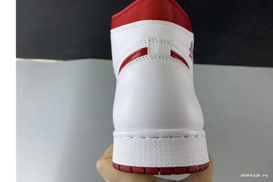 Jordan Metallic 1 Red (2017) 555088-103 555088-103 AIR Retro 0729